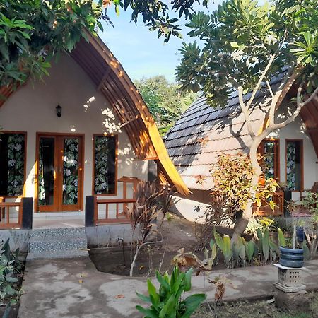 Florine'S Garden Hotel กิลิไอร์ ภายนอก รูปภาพ