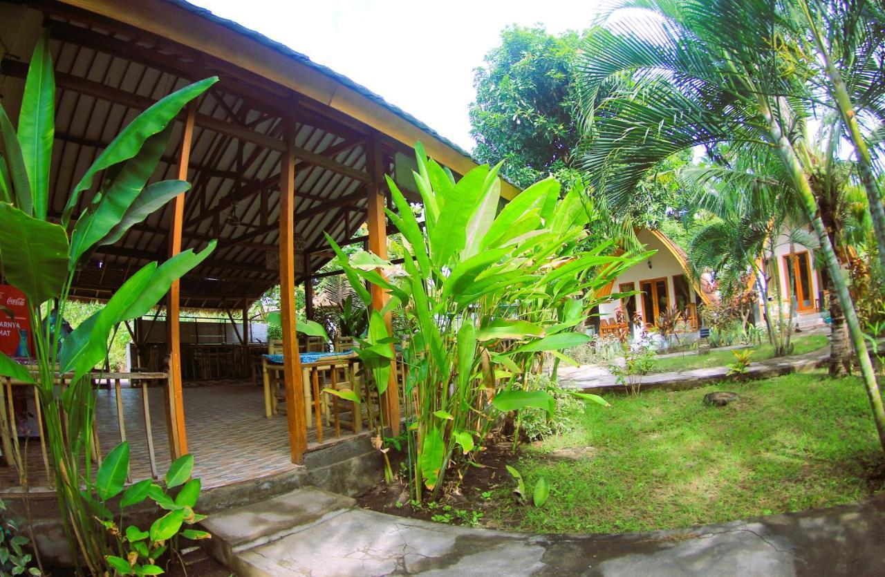 Florine'S Garden Hotel กิลิไอร์ ภายนอก รูปภาพ