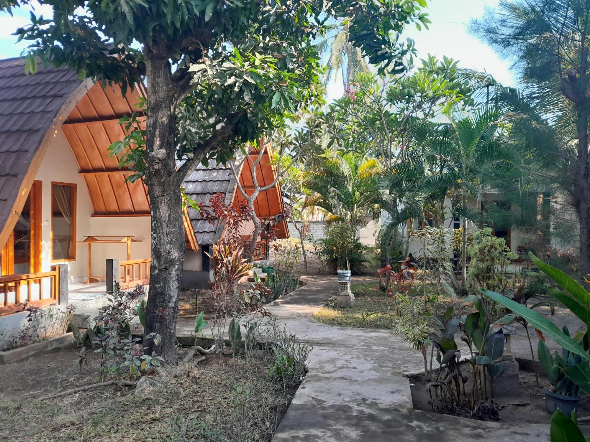 Florine'S Garden Hotel กิลิไอร์ ภายนอก รูปภาพ