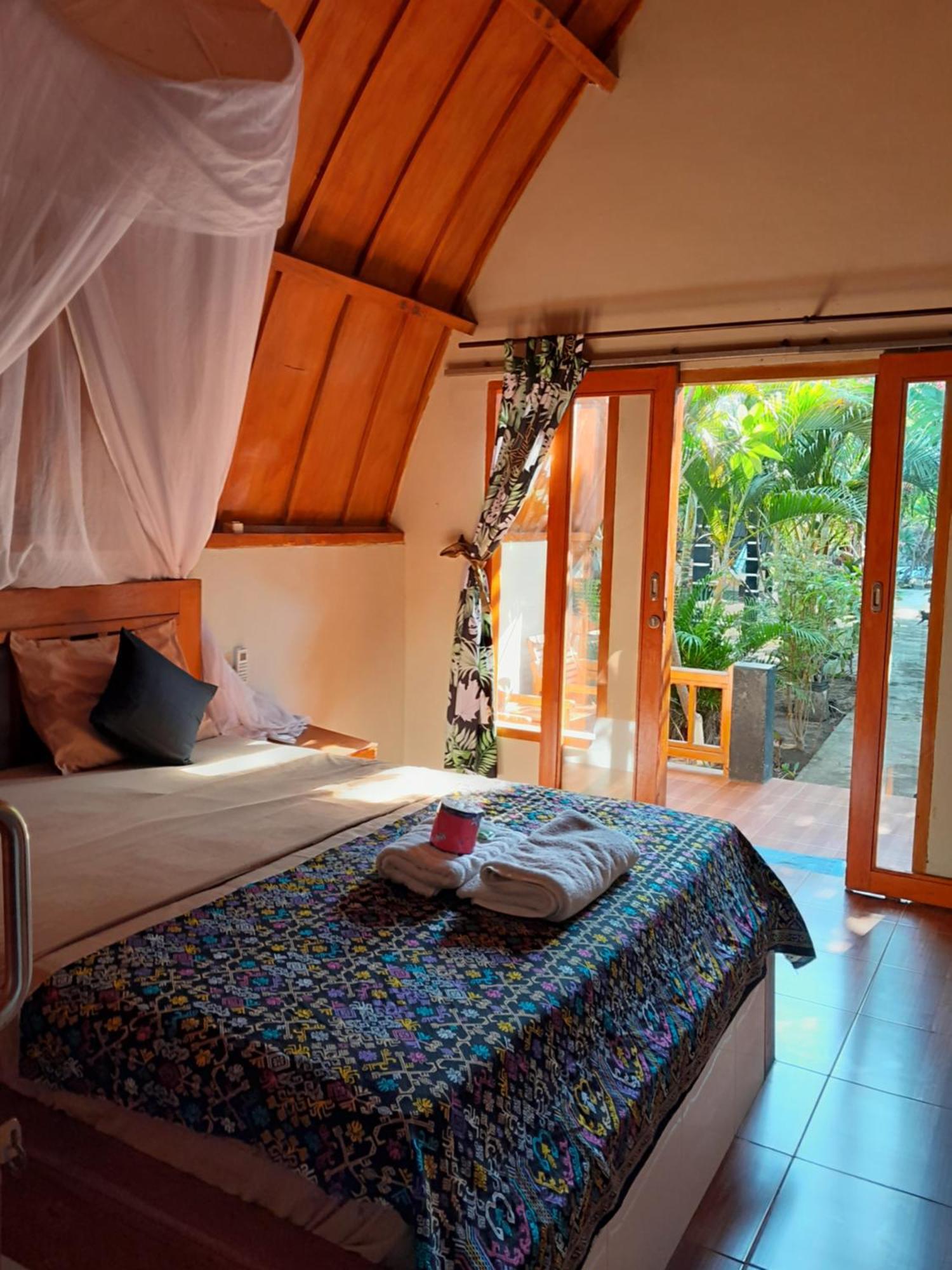 Florine'S Garden Hotel กิลิไอร์ ภายนอก รูปภาพ