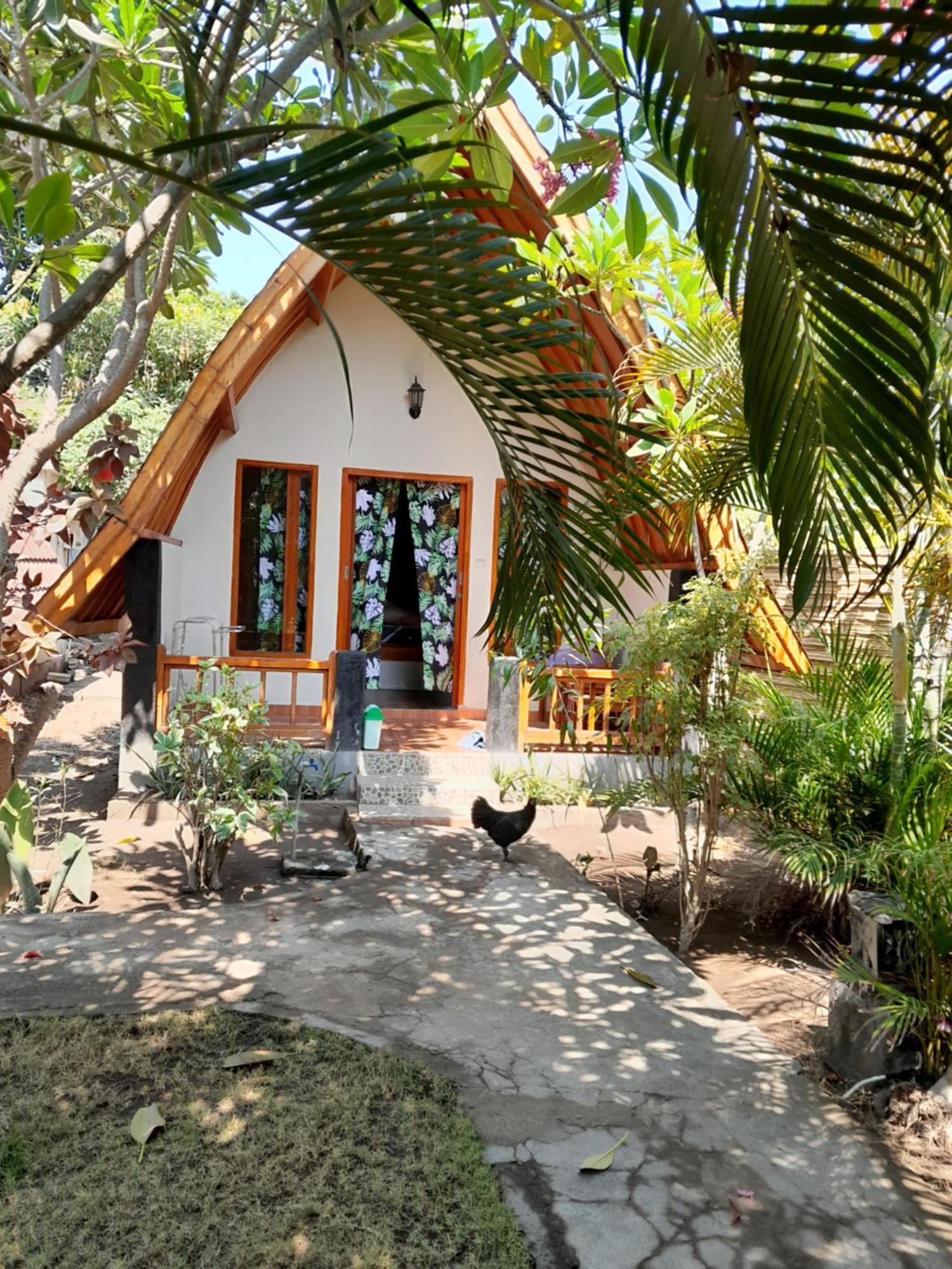 Florine'S Garden Hotel กิลิไอร์ ภายนอก รูปภาพ